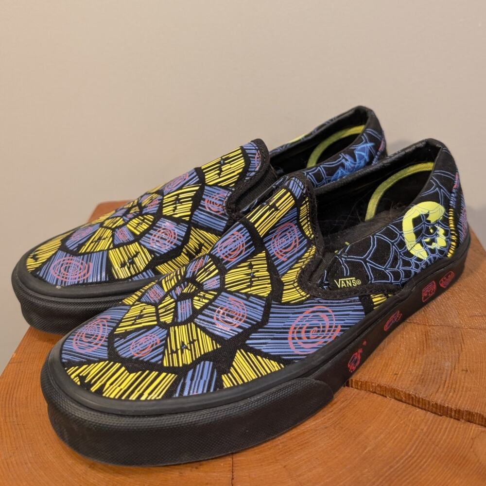 Vans Slide Nightmare Before Christmas OOGIE BOOGIE GlowInTheDark - Size 7/8.5 - Picture 3 of 10